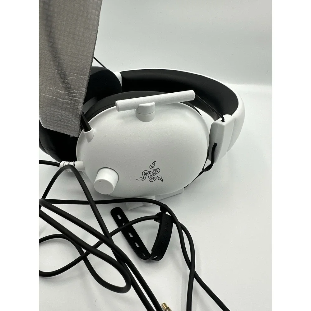 RAZER BLACKSHARK V2 X WHITE Edition Wired Gaming Headset New In Box